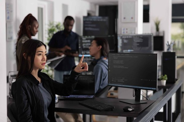 Ultinet : pourquoi passer par une agence web ?